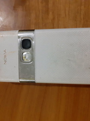 Nokia 5070 phone used, very good condition, no charger