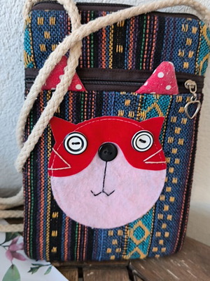 Children's shoulder bag like new, colorful