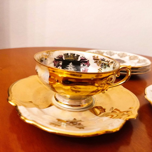 Vintage collectible cups with saucers like new, gift 3 saucers