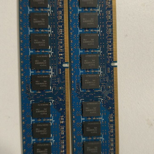 2x 4GB DDR3 DIMM RAM modules for Xeon CPUs