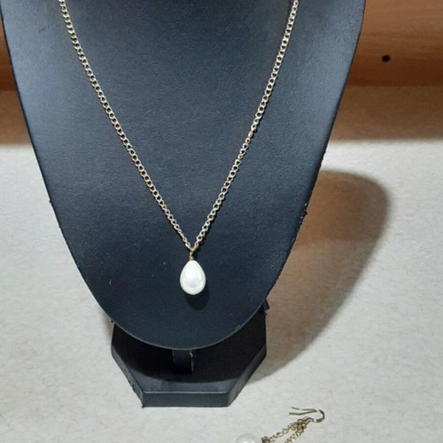Jewelry set with pearls in steel, necklace length 60 cm, new