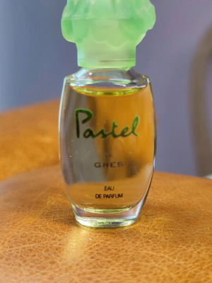 Pastel Gres miniature perfume