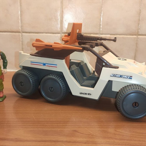 GI Joe Desert Fox and Driver Skidmark 1988 toy set like new