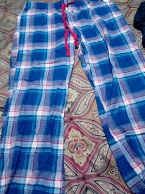 Pajama pants new with blue and red colors size M