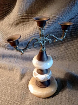 Triple candlestick bronze and onyx like new, height 18cm