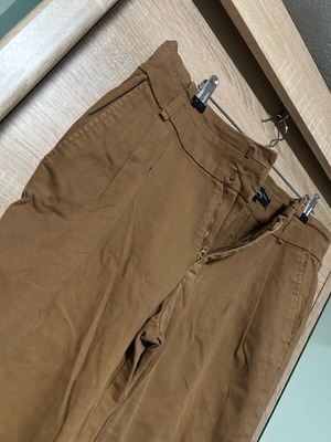 Stradivarius office pants brown like new, fitted size L