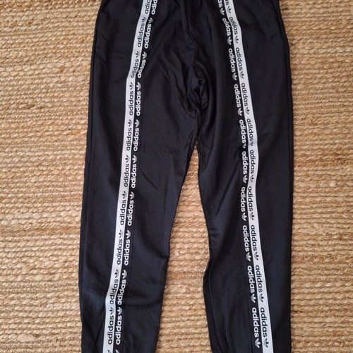 Adidas Originals women's tracksuit pants like new, black and white