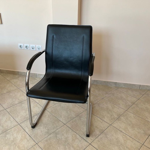 SATO office furniture set like new
