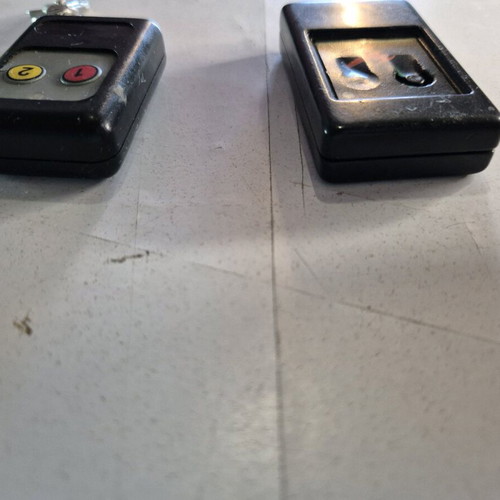 Wireless remote controls used, set of 2, fully functional