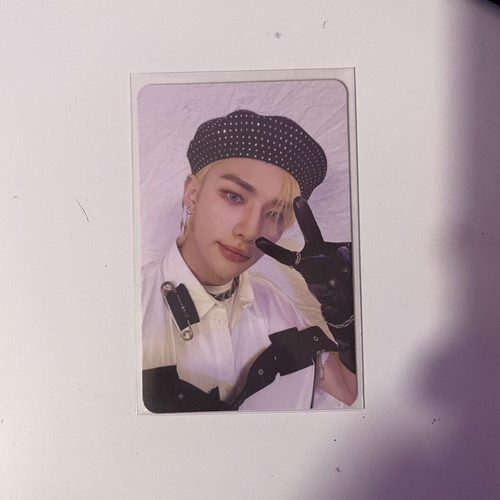 Stray Kids Hyunjin Oddinary photocard Version B