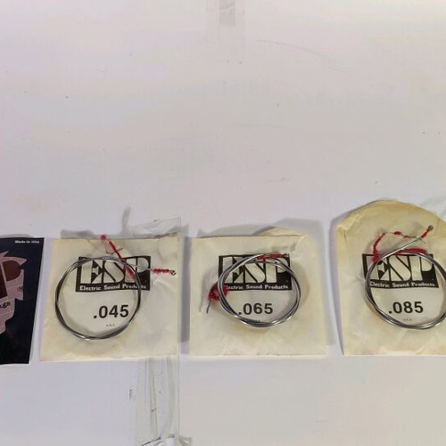 ESP bass strings used, pack with .045 .065 .085 .105 gauges