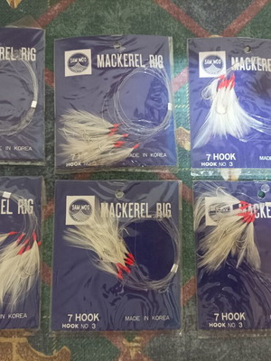 Fishing rigs N3 and N4 new, set of six pieces