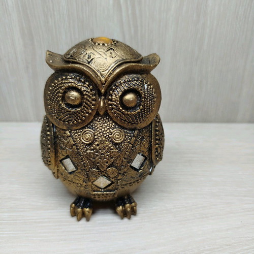 Owl statue new in antique gold tone