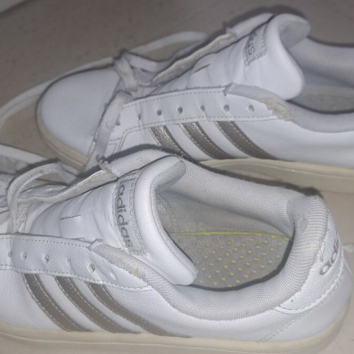 Children's women's shoes used