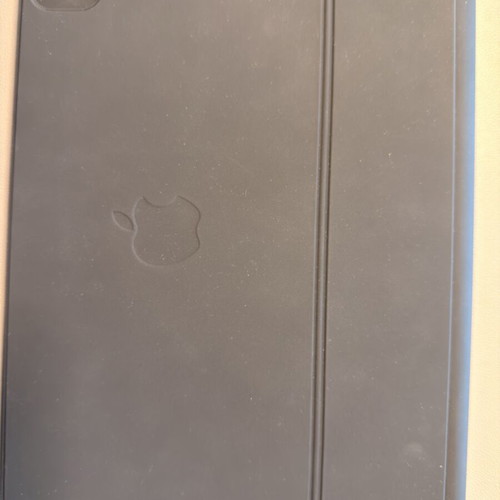 Apple iPad Magic Keyboard black Greek layout like new with trackpad