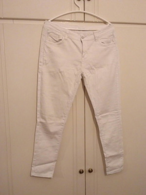 Elastic pants used, white with pockets, size L