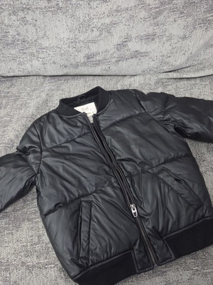 Zara Kids Black Jacket with Faux Fur Like New, Size 116 cm