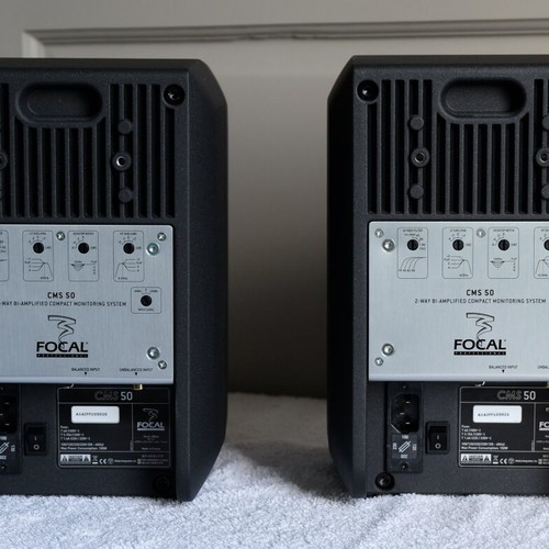 Focal CMS 50 studio monitors like new, pair
