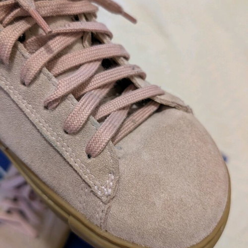 Birkenstock athletic shoes 36 light pink like new