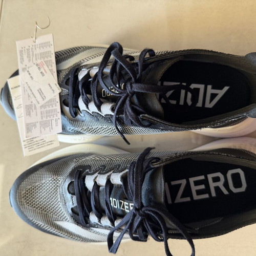 Adizero Boston 12 running shoes W 39 1/3