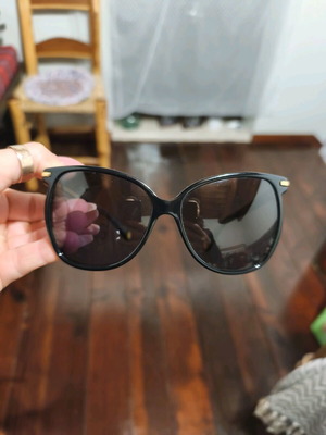 Marc Jacobs sunglasses black like new with some marks
