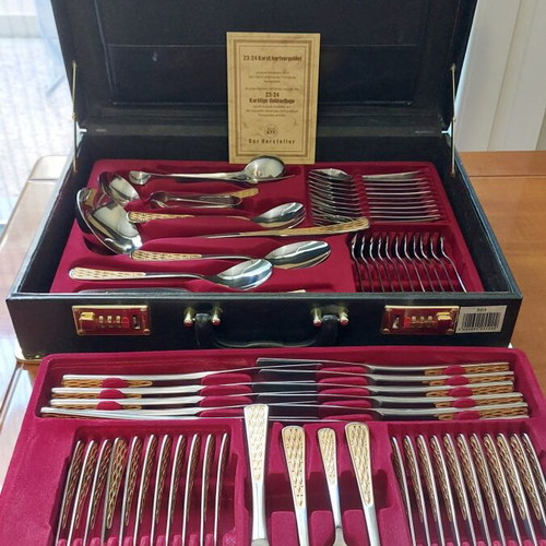 Solingen Cutlery Set 70 Pieces with Gold Design and Case