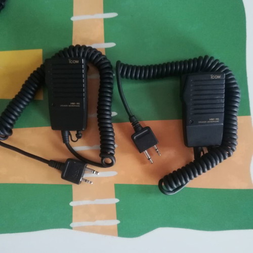 Icom wireless microphones used in excellent condition, set