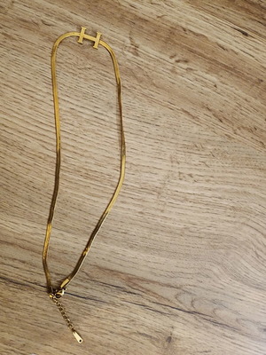 H initial slider pendant gold toned herringbone chain necklace like new