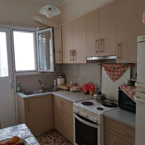 Apartment 68 sqm in Agia Sofia Piraeus, 2nd floor, renovated