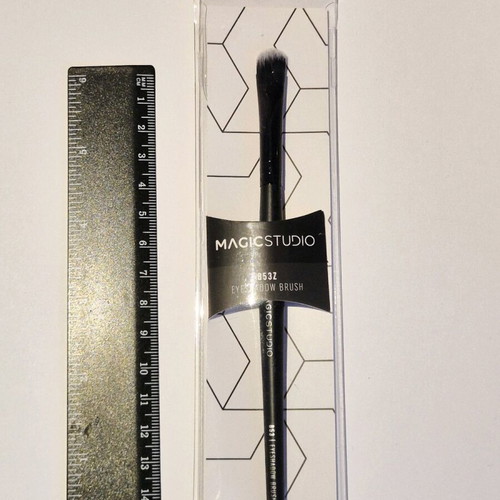Magic Studio Eyeshadow Brush new, for eye shadows