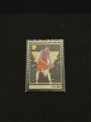 2023-24 Panini Recon Chet Holmgren card like new