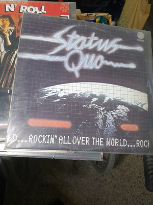 Status Quo vinyl record used, foreign music