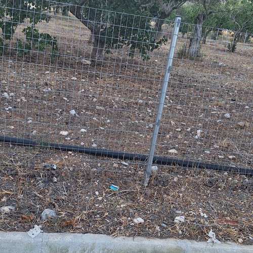 Land 750 m² in Kineta beach, buildable, corner plot