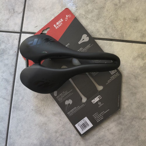 Selle SMP VT30C bicycle saddle, new, size 255x155