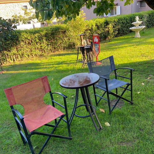Metal director chair like new, oven painted