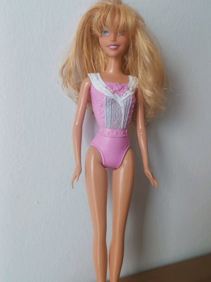 Disney Princess Magical Water Princess Aurora doll used