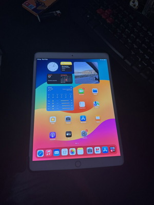 iPad Pro 10.5 256GB με θήκη