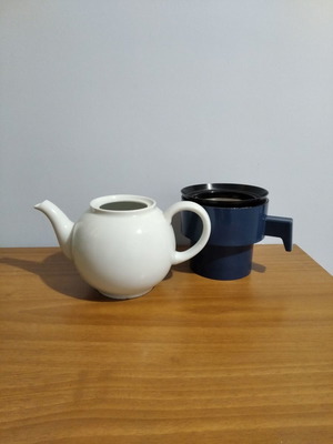 Arzberg coffee teapot used