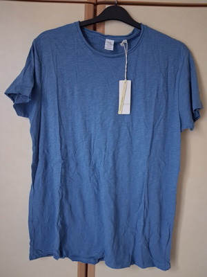 Men's T-shirt, size L, new