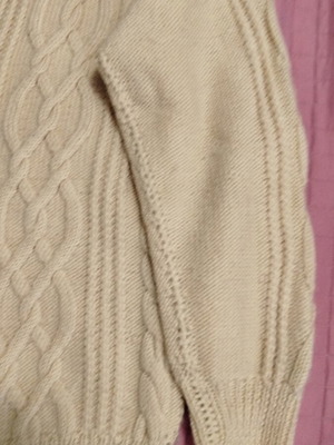 Handmade wool sweater unisex, like new, ecru