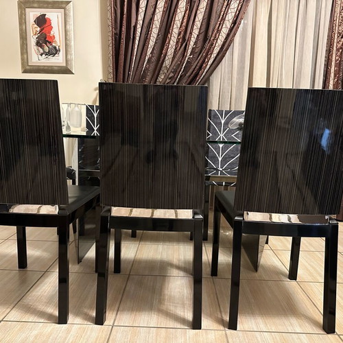 Dining set with glass, buffet and 6 chairs like new, Italian