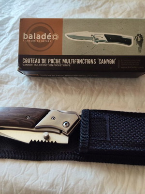 Baladéo Canyon multifunction pocket survival knife with wood handle