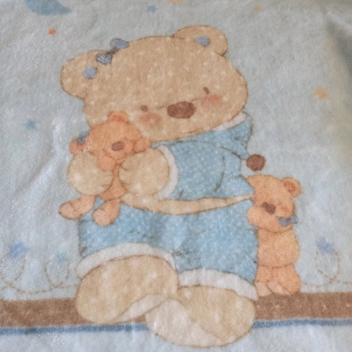 Baby blanket made in Spain like new, soft for cradle or crib