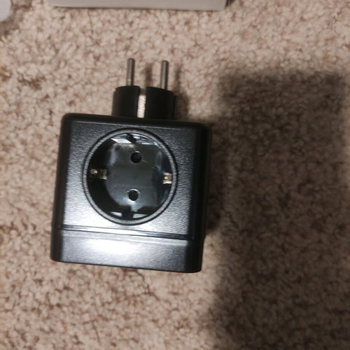 Cube Power with 3 bridges, 3 USB, 1 Type C and on off button new