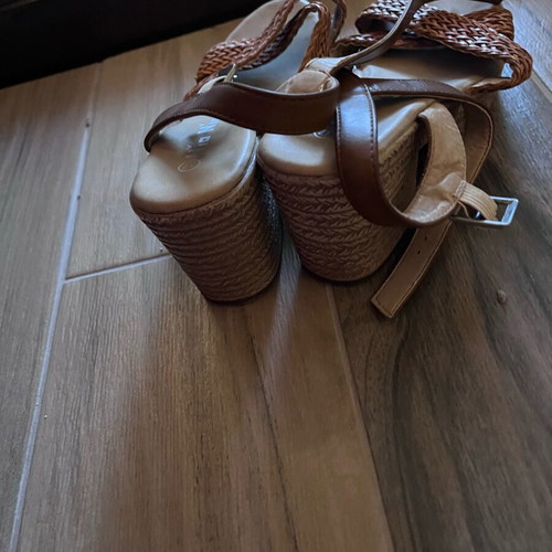 Summer platform sandals size 37, like new, beige and brown