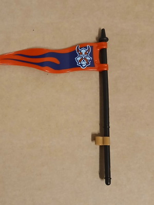 Playmobil dwarf flag banner like new