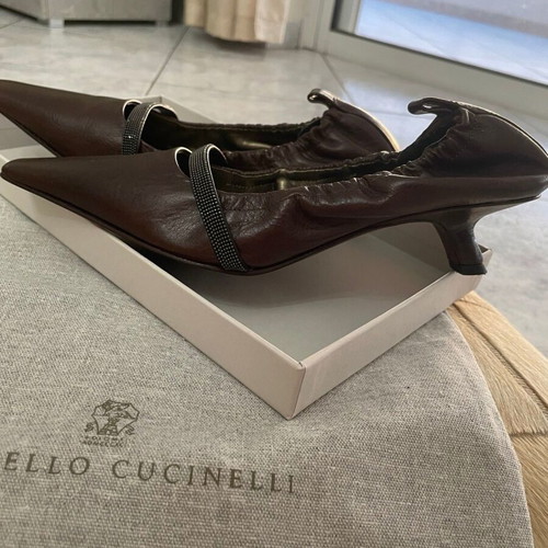 Brunello Cucinelli Monili-Strap leather kitten heels like new, espresso brown
