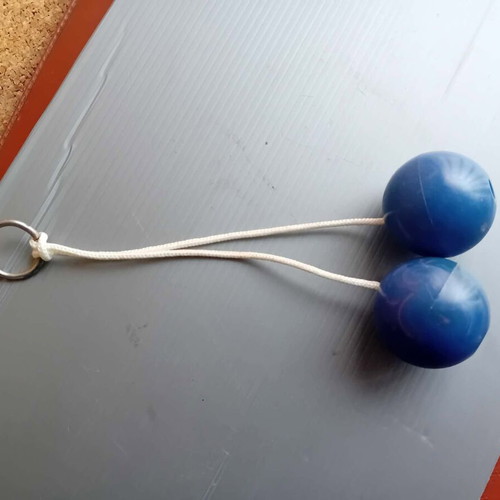 Taka-Taka toy with blue plastic balls like new