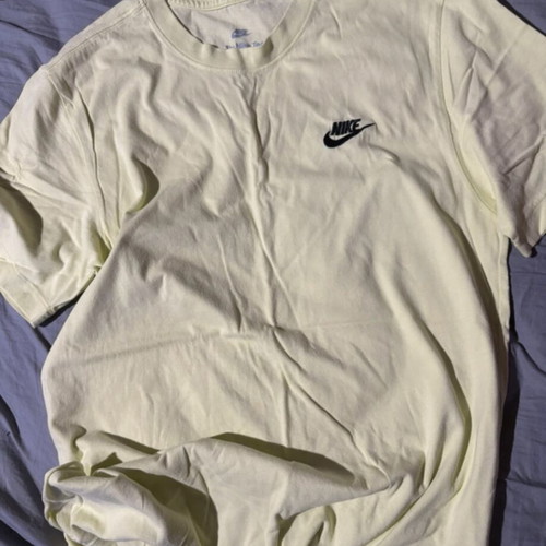 Nike shirt like new, beige and yellow, size S