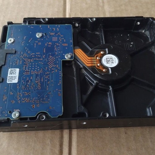 Toshiba PC P300 HDWD110 1TB SATA 6.0Gb/s hard drive